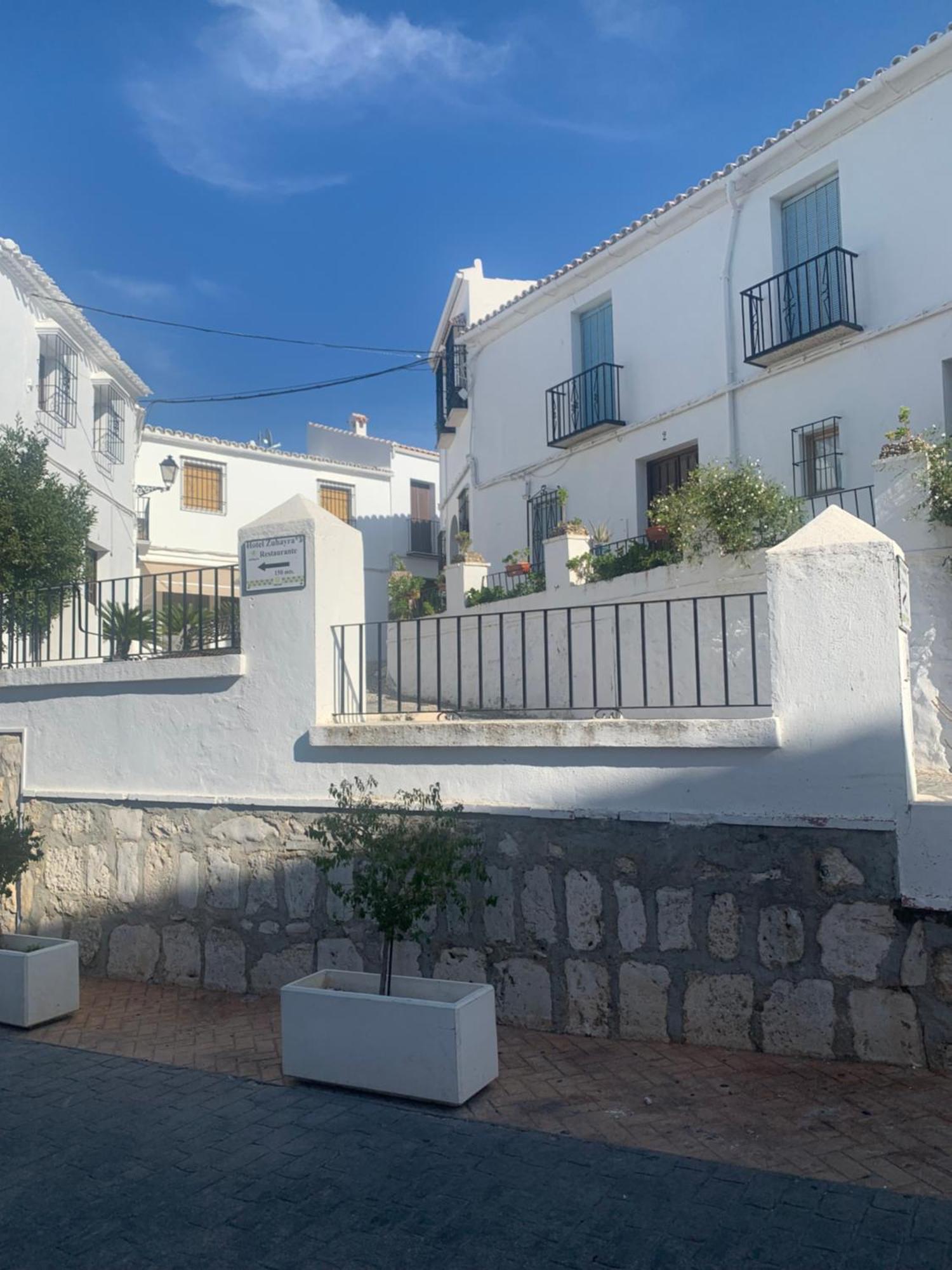 Apartamento El Torreon Zuheros Exterior foto